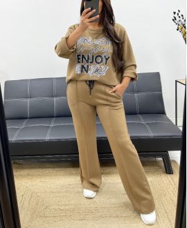 sweat shirt enjoy camel