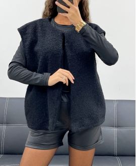 Veste en laine a poils doux noire 2 poches